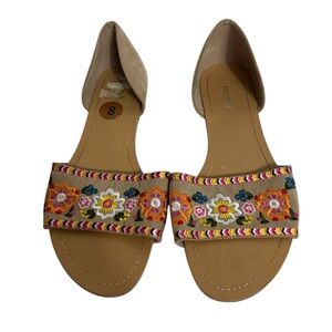 Nicole Embroidered Flats Sandals Size 8‎